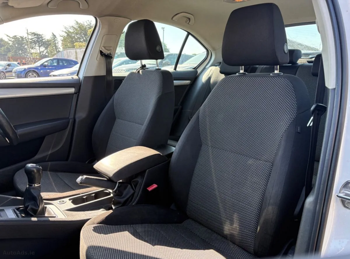2015 Skoda Octavia – photo 12
