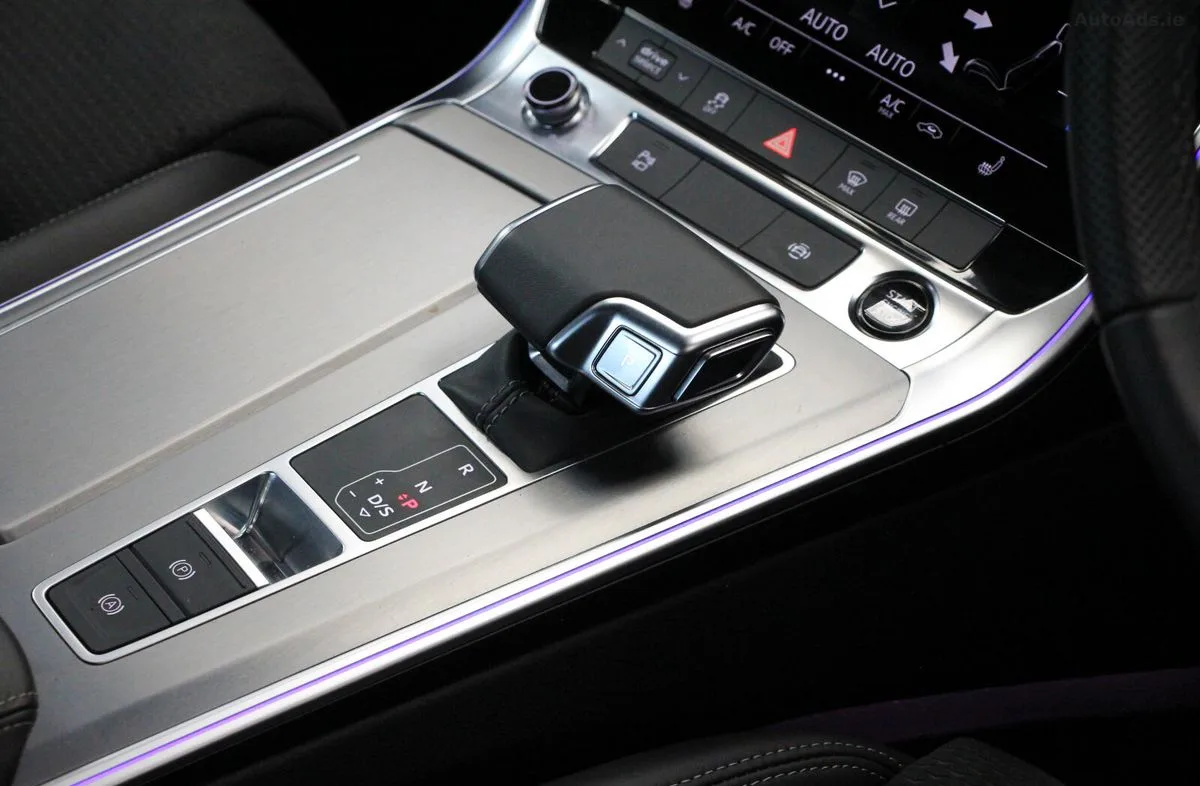 2025 Audi A6 – photo 5
