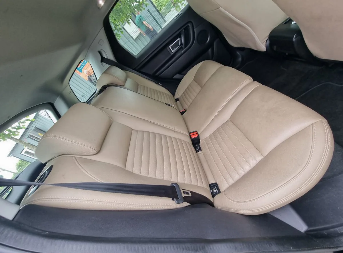 2015 Land Rover Discovery Sport – photo 18