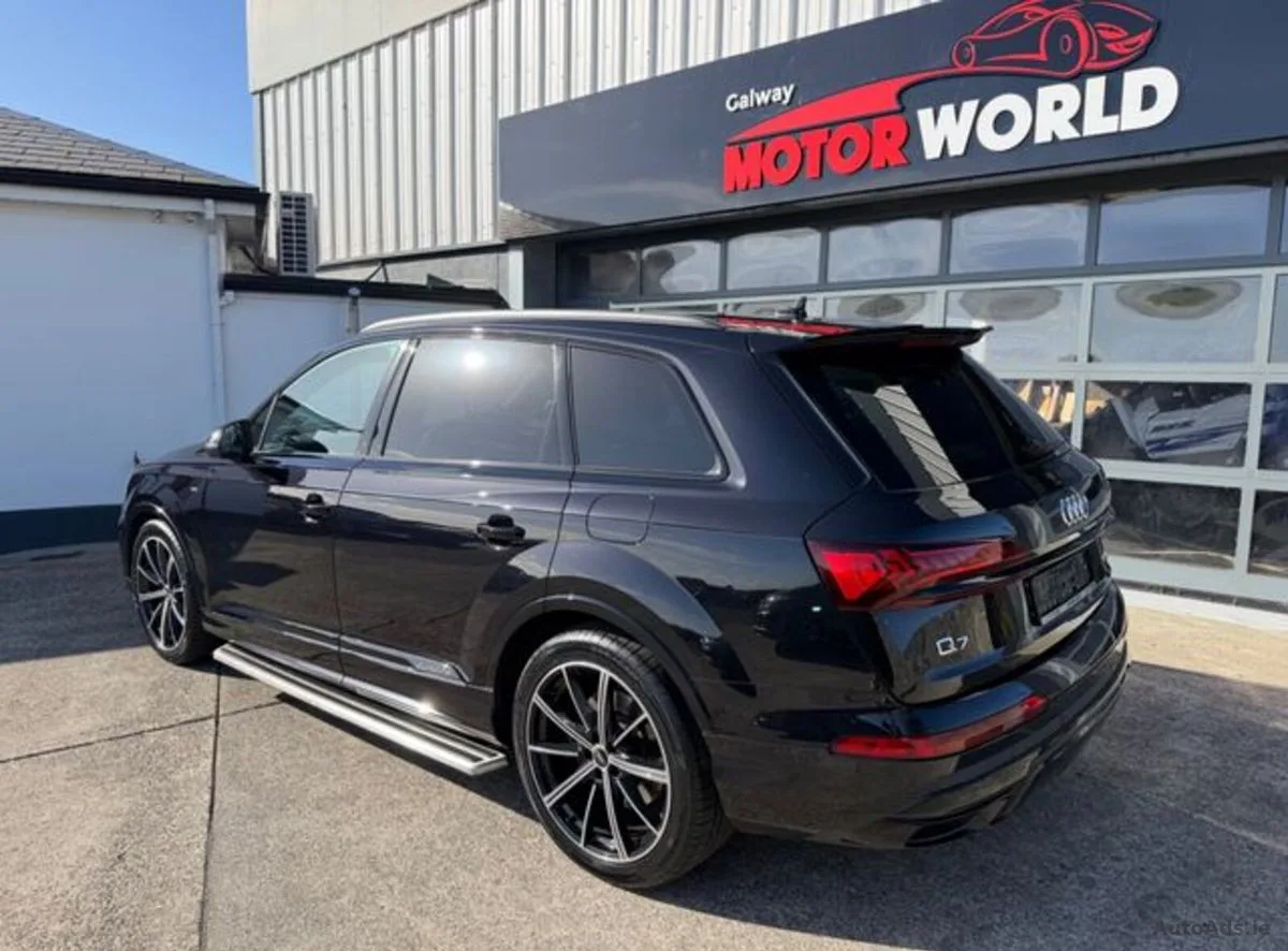 2021 Audi Q7 – photo 2