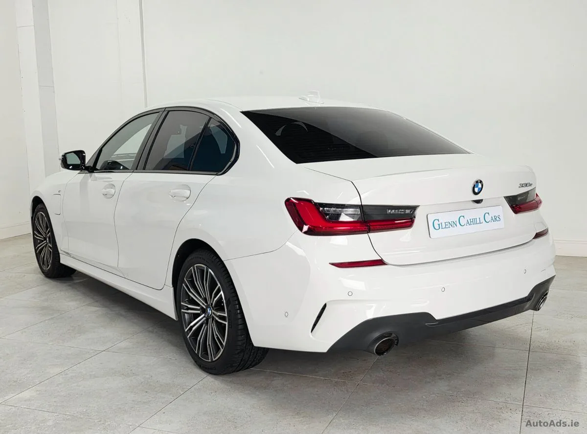 2021 BMW 3-Series – photo 12