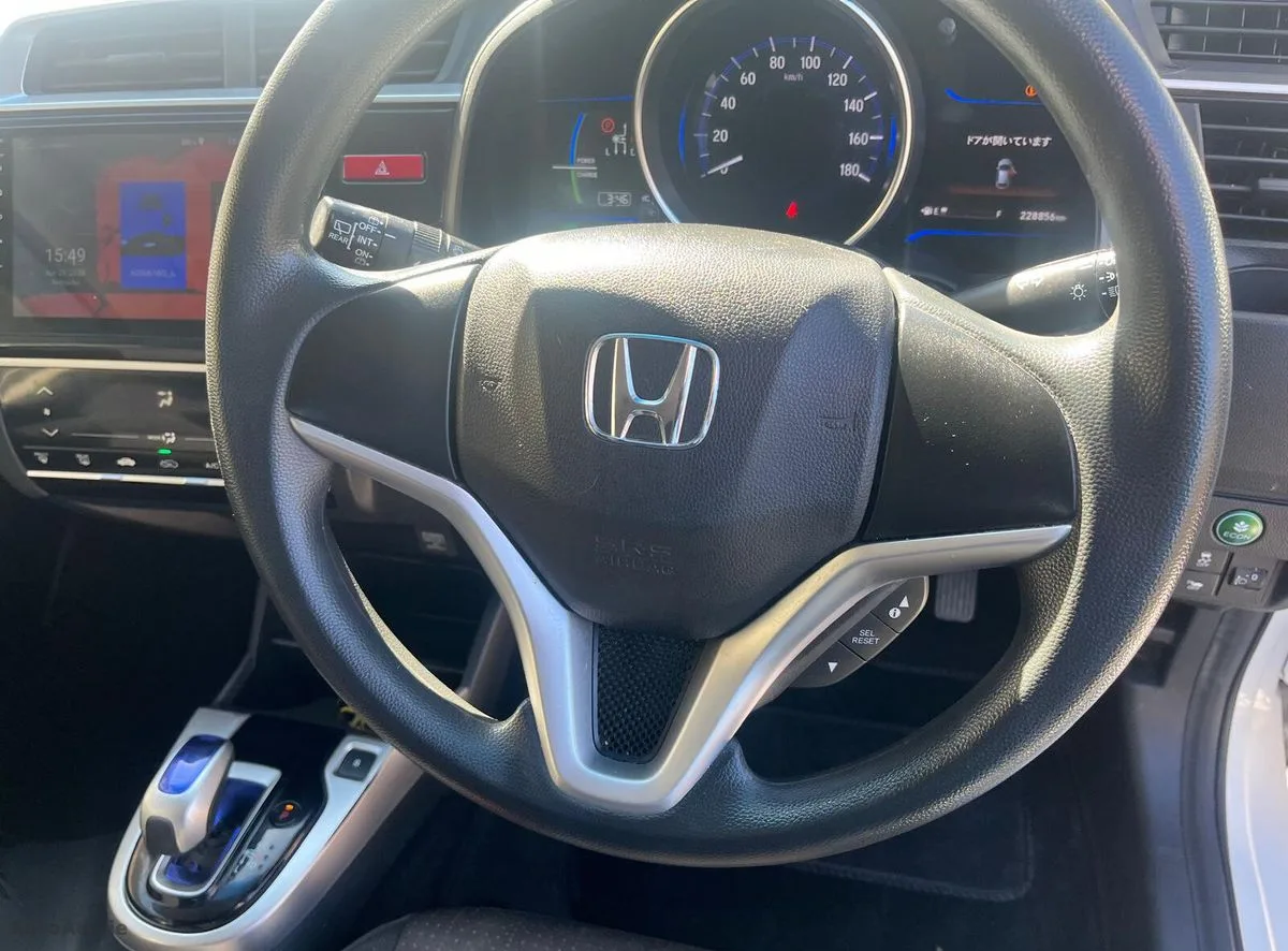 2016 Honda Fit – photo 14