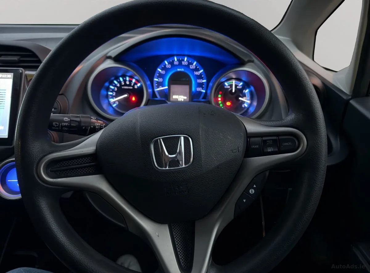 2011 Honda Fit – photo 10