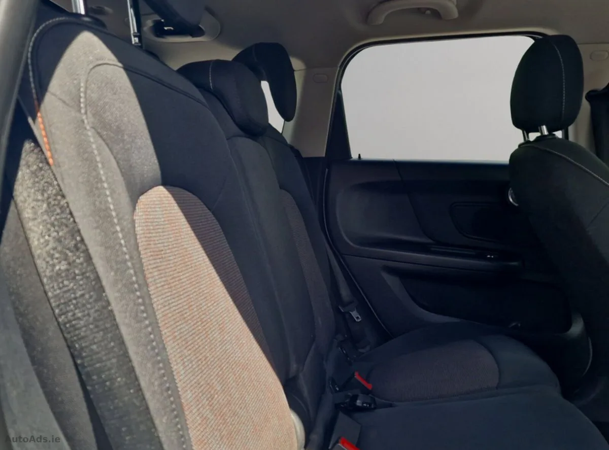 2017 Mini Countryman – photo 14