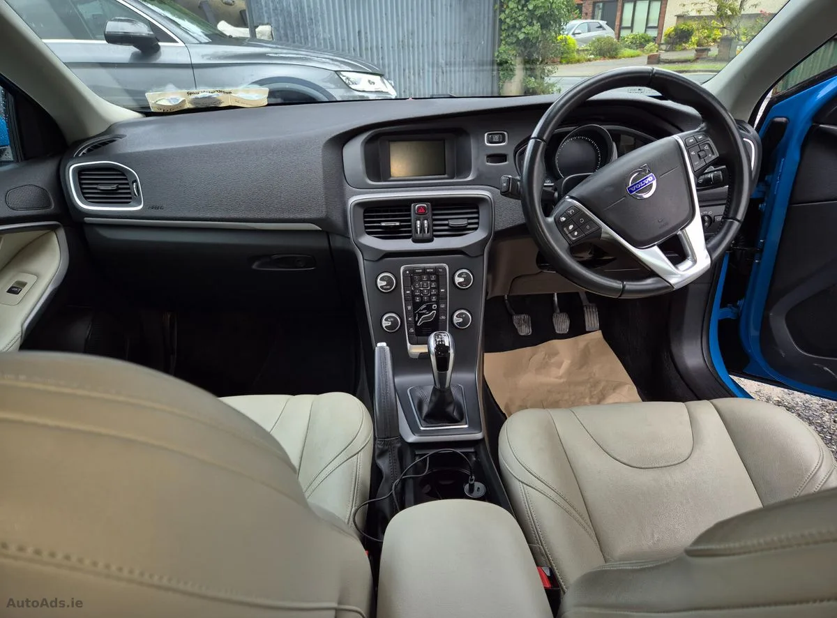 2016 Volvo V40 – photo 11