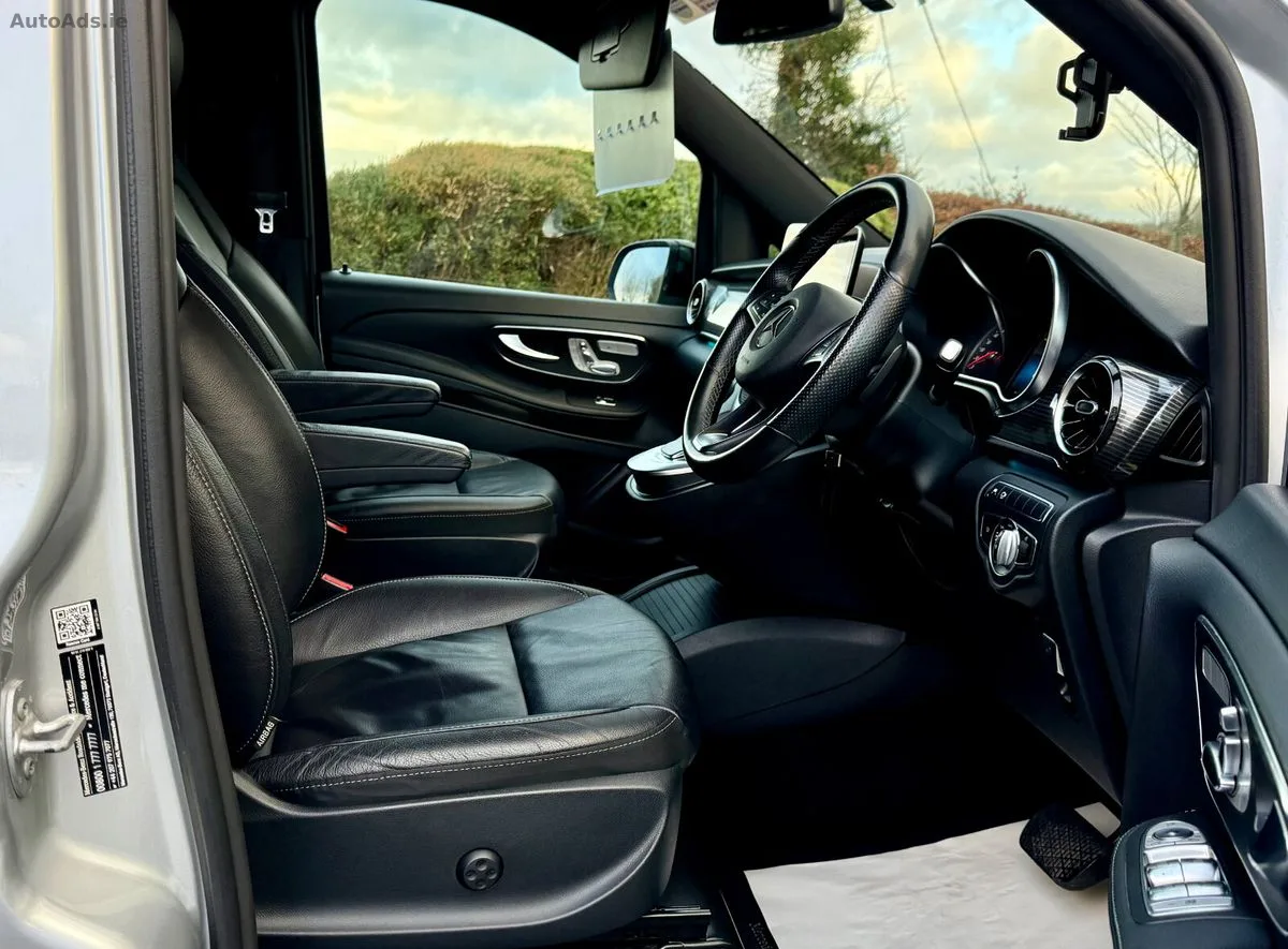 2021 Mercedes-Benz V-Class – photo 8