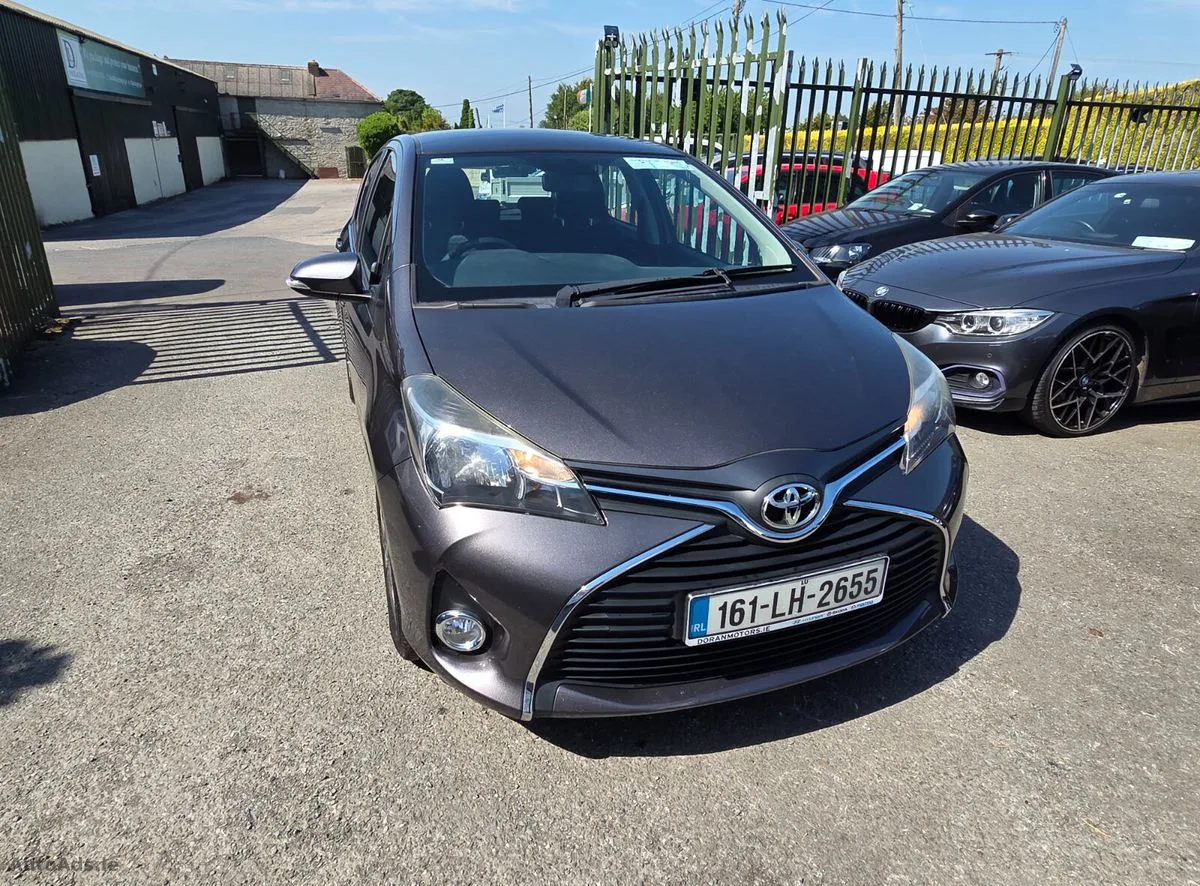 2016 Toyota Yaris – photo 2