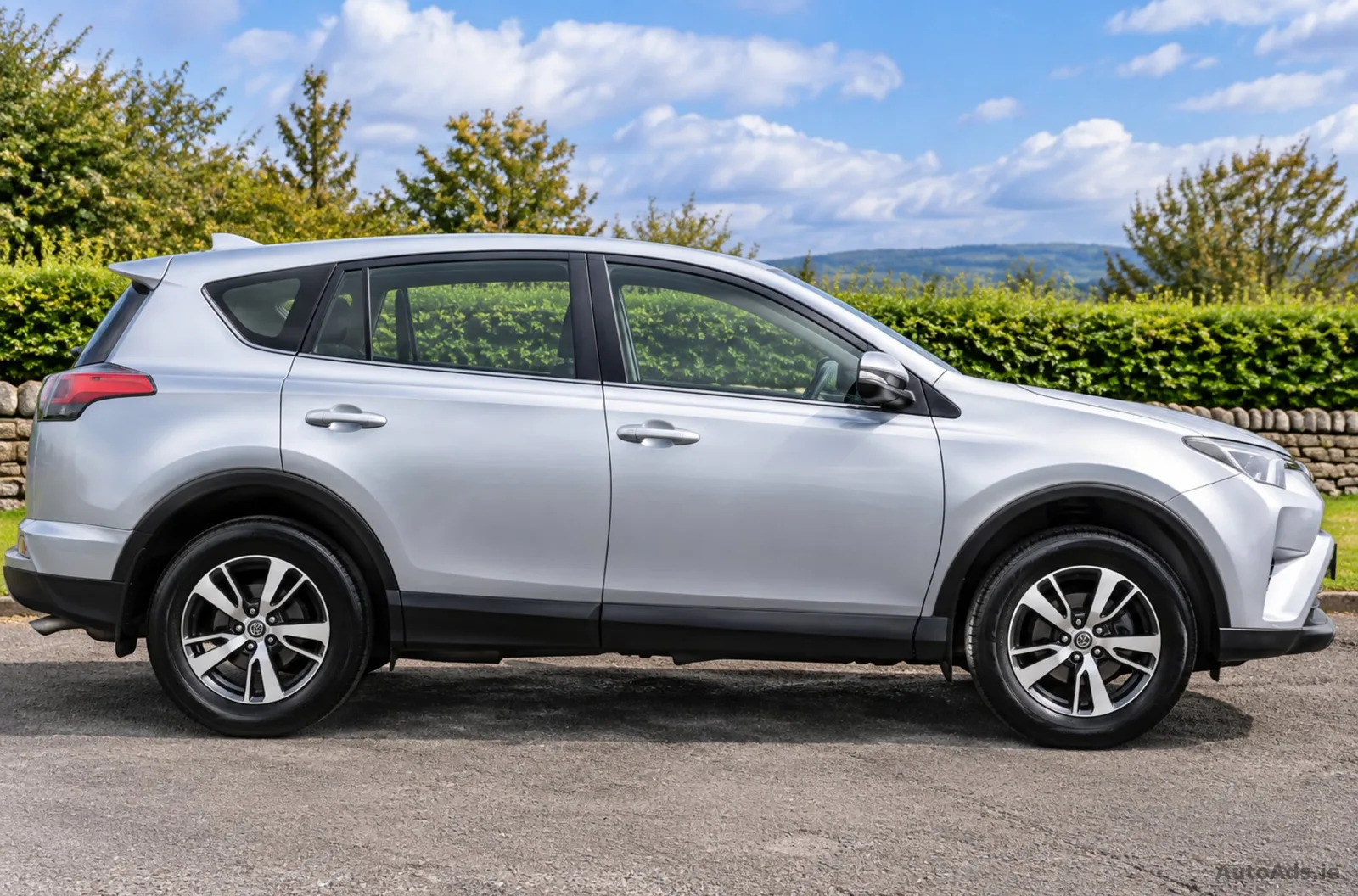 2016 Toyota RAV4 – photo 3