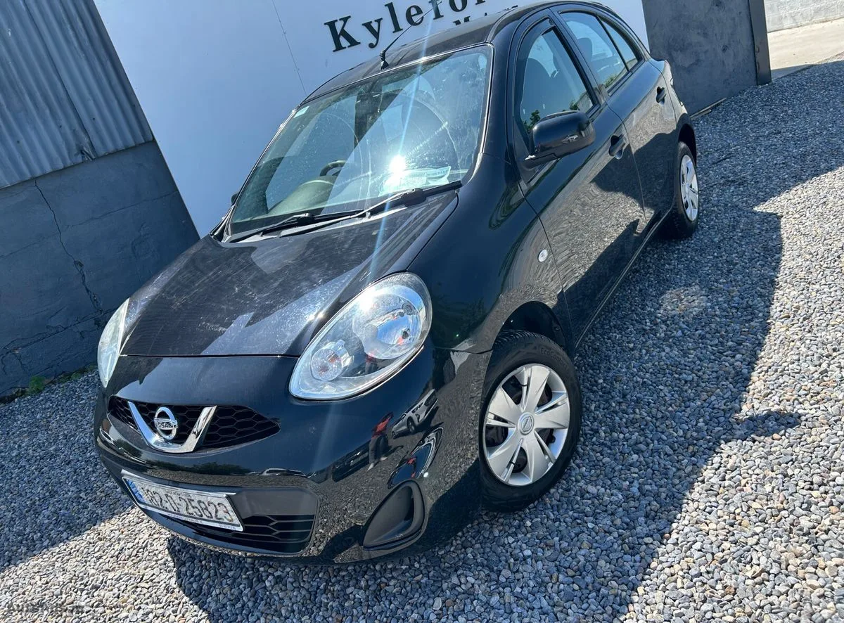 2018 Nissan March