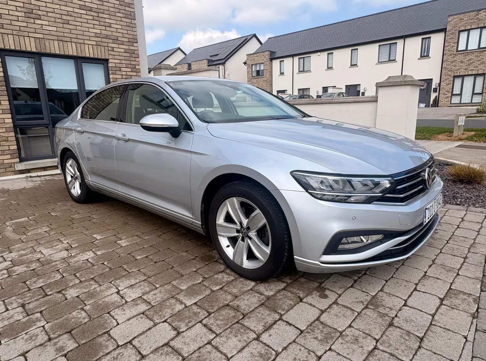 2020 Volkswagen Passat – photo 1