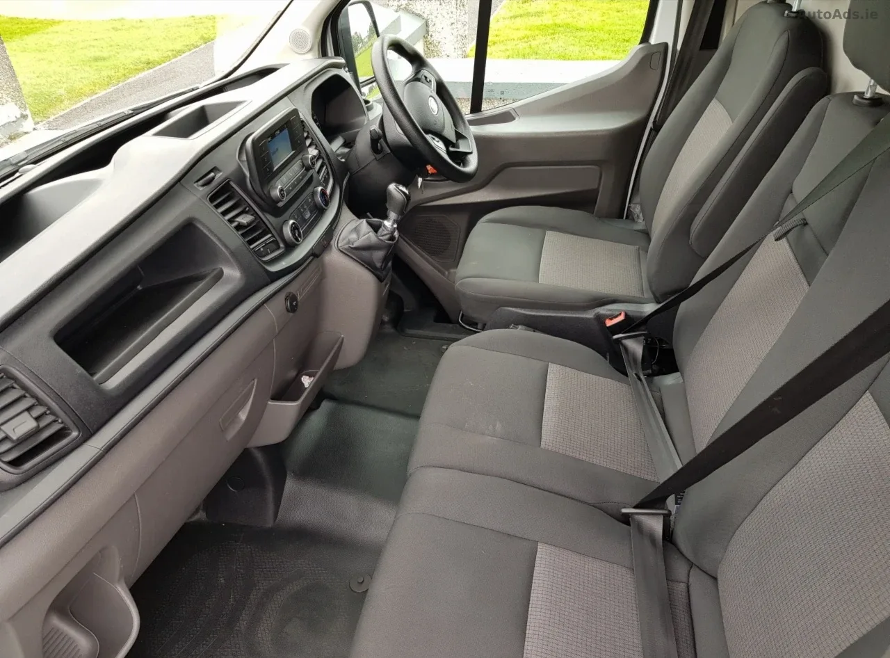 2023 Ford Transit – photo 4