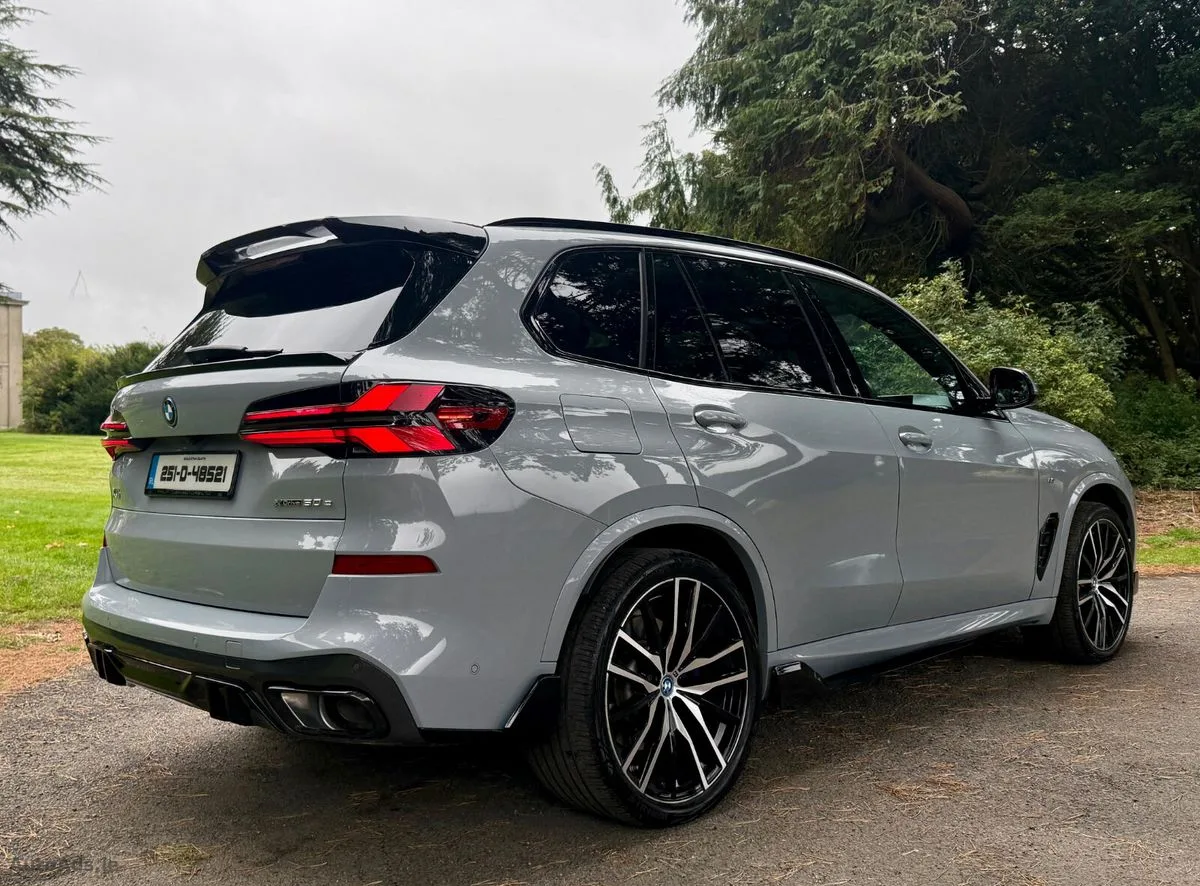 2025 BMW X5 – photo 11