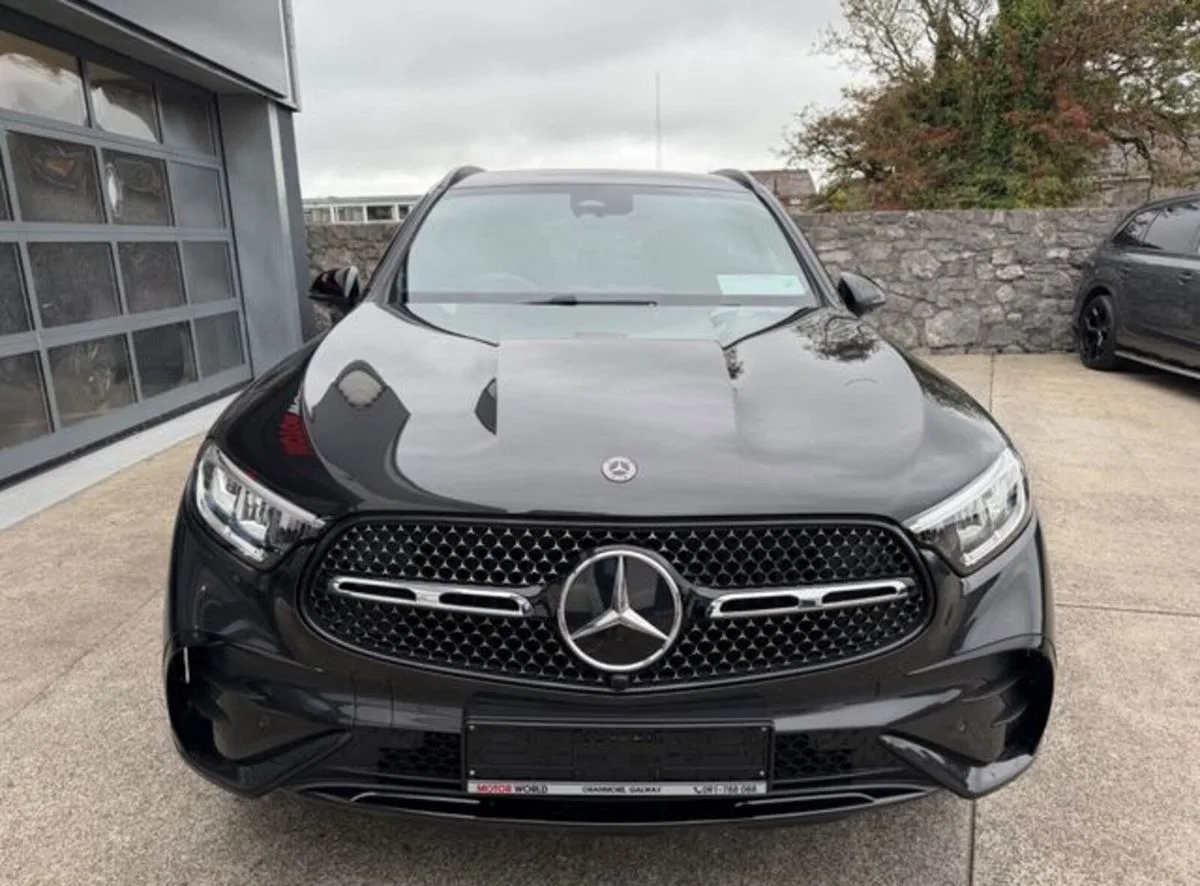 2026 Mercedes-Benz GLC – photo 6