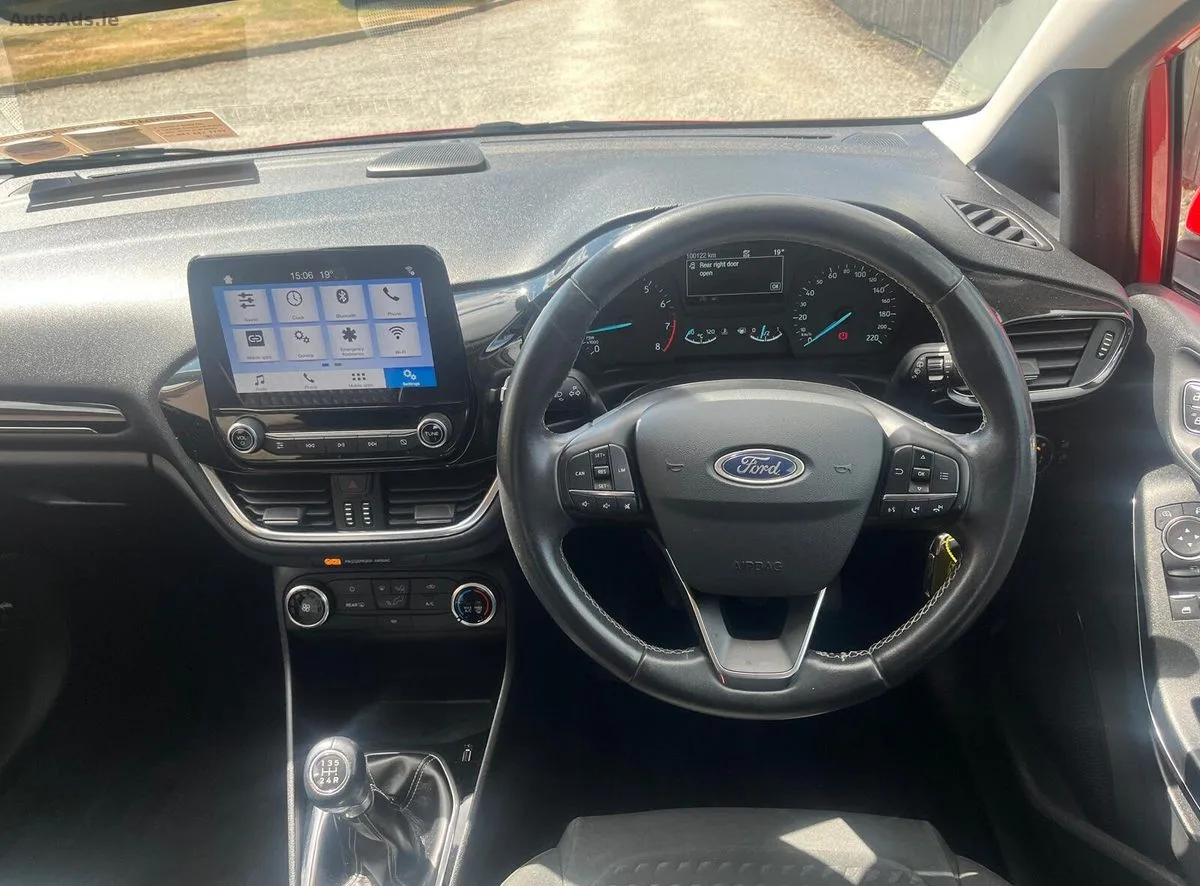 2017 Ford Fiesta – photo 7