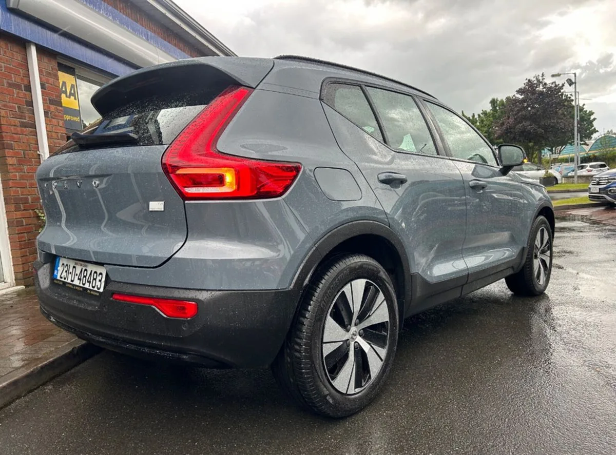2023 Volvo XC40 – photo 17
