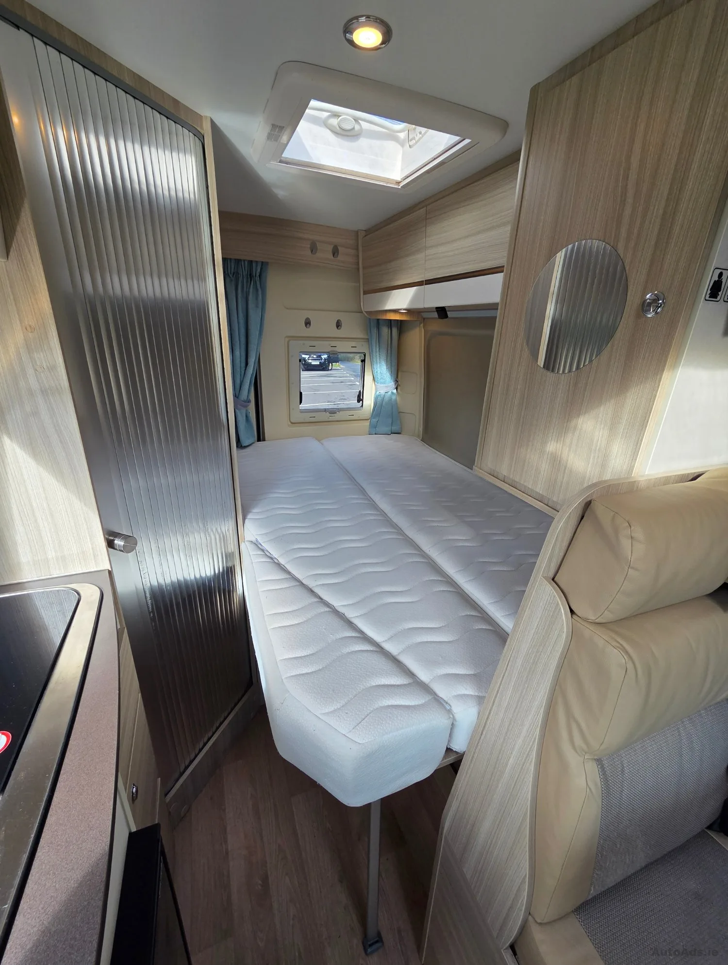 2020 Rapido 2020 RAPIDO DREAMER D42 FRENCH BED – photo 20