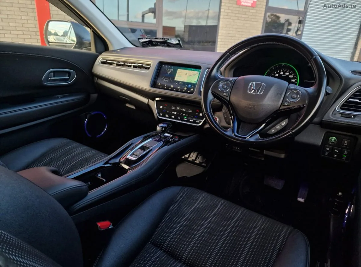 2017 Honda Vezel – photo 5