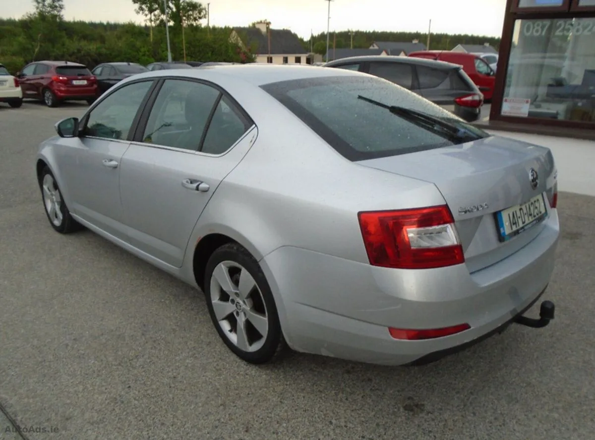 2014 Skoda Octavia – photo 4