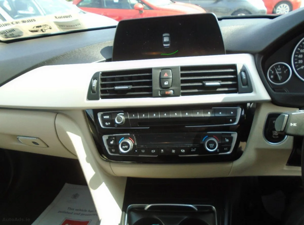 2018 BMW 3-Series – photo 15