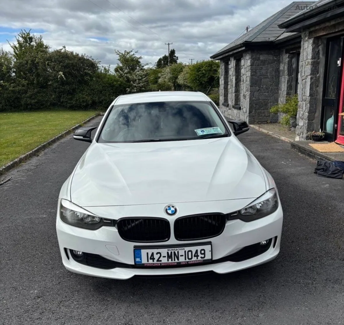 2014 BMW 3 Series – photo 2