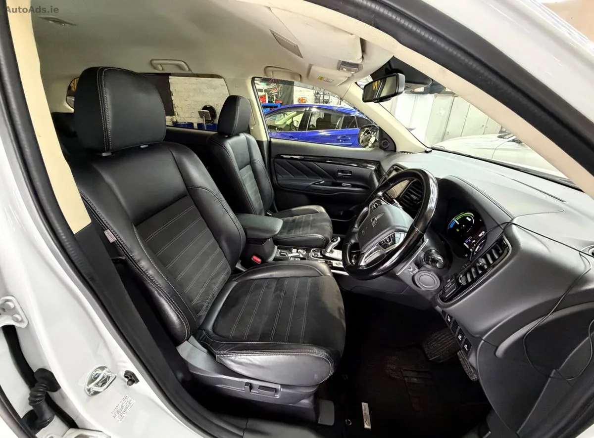 2018 Mitsubishi Outlander – photo 18