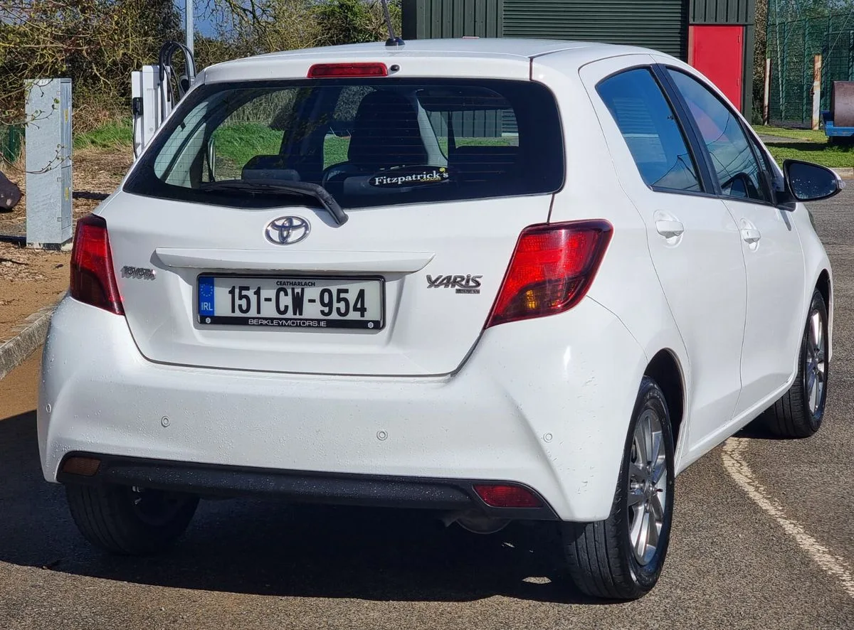 2015 Toyota Yaris – photo 5