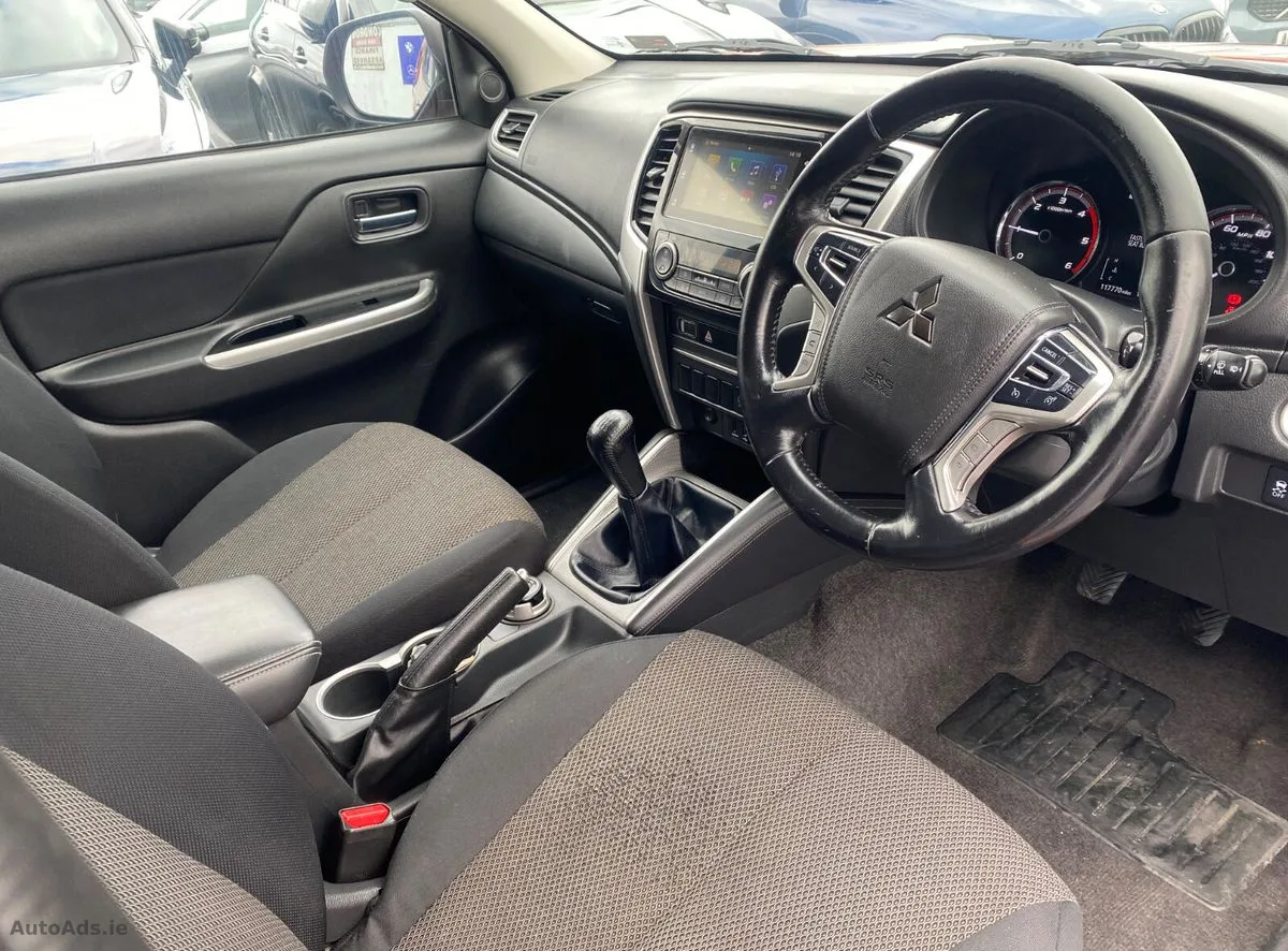 2020 Mitsubishi L200 – photo 20