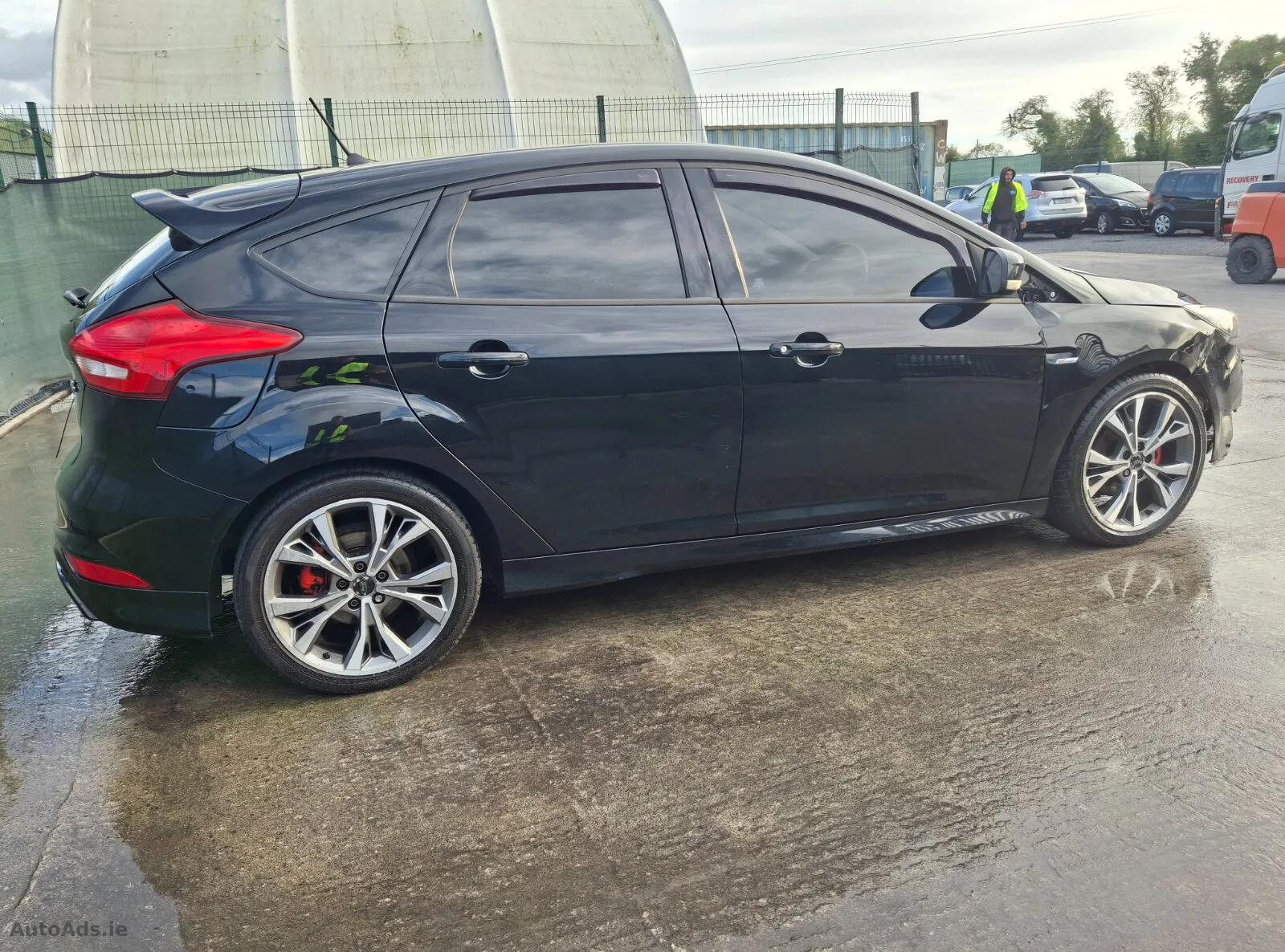 2017 Ford Focus – photo 3