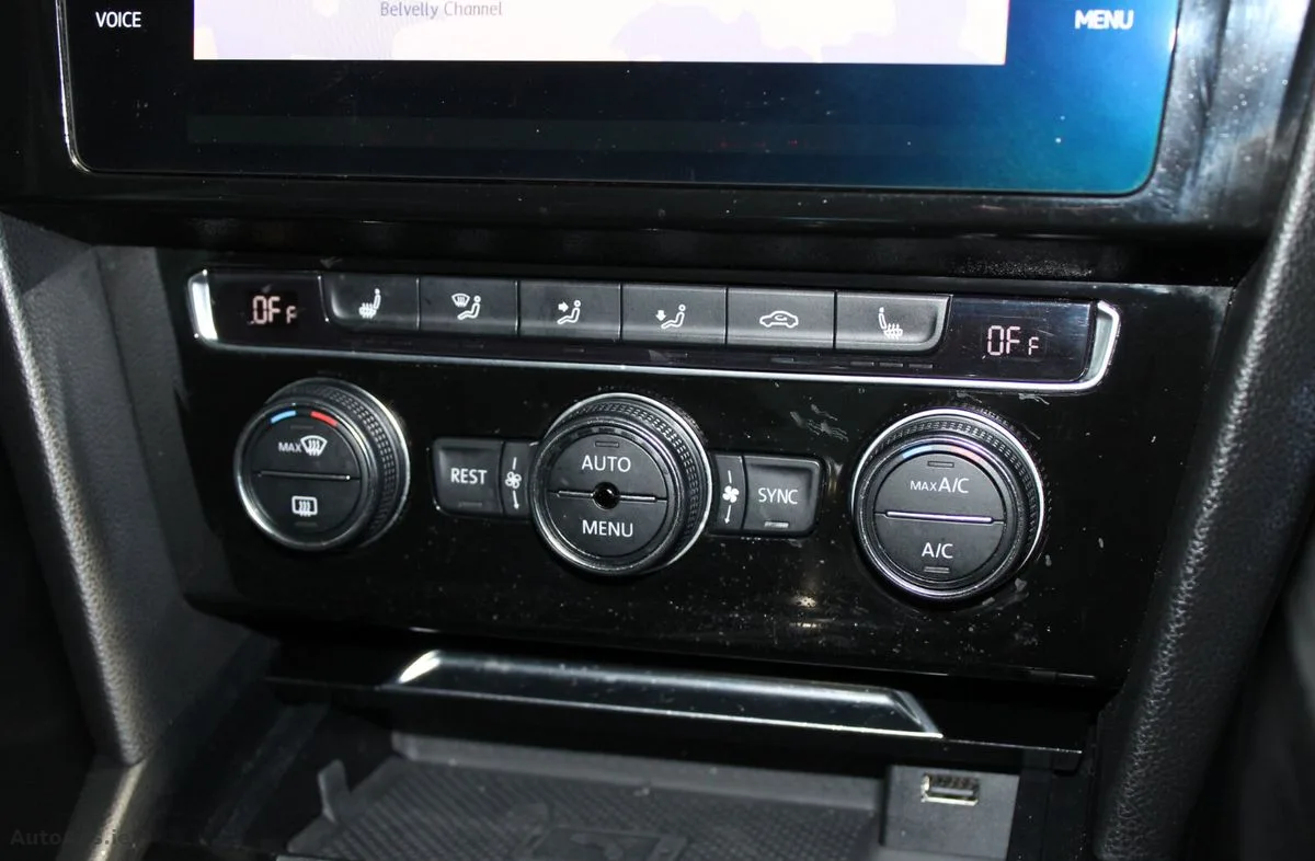 2018 Volkswagen Passat – photo 20