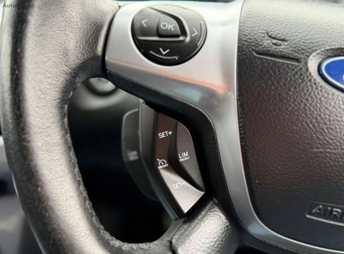 2014 Ford Focus – photo 10