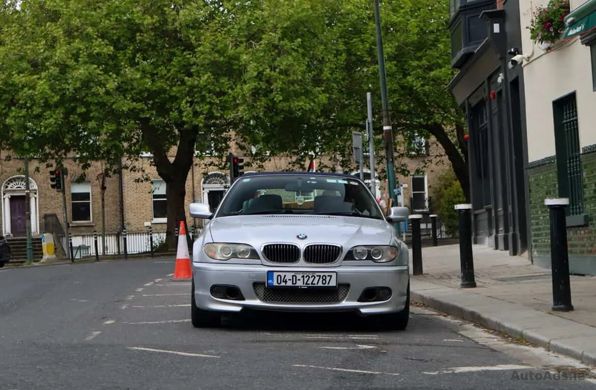 2004 BMW 3 Series – photo 3