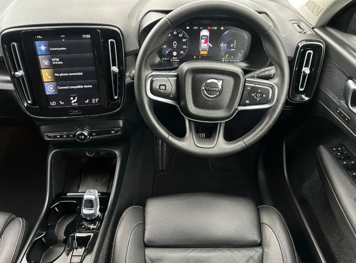 2023 Volvo XC40 – photo 9