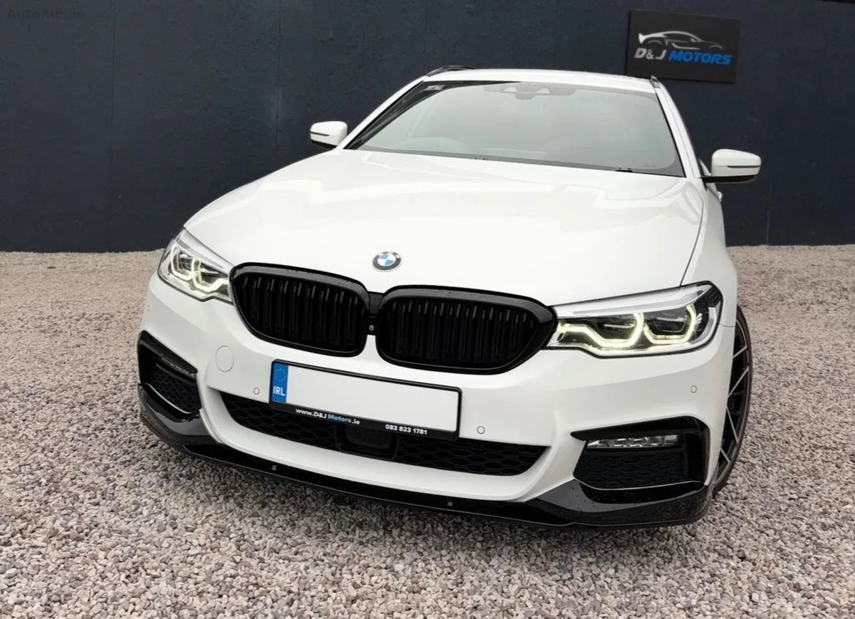2017 BMW 5-Series – photo 11
