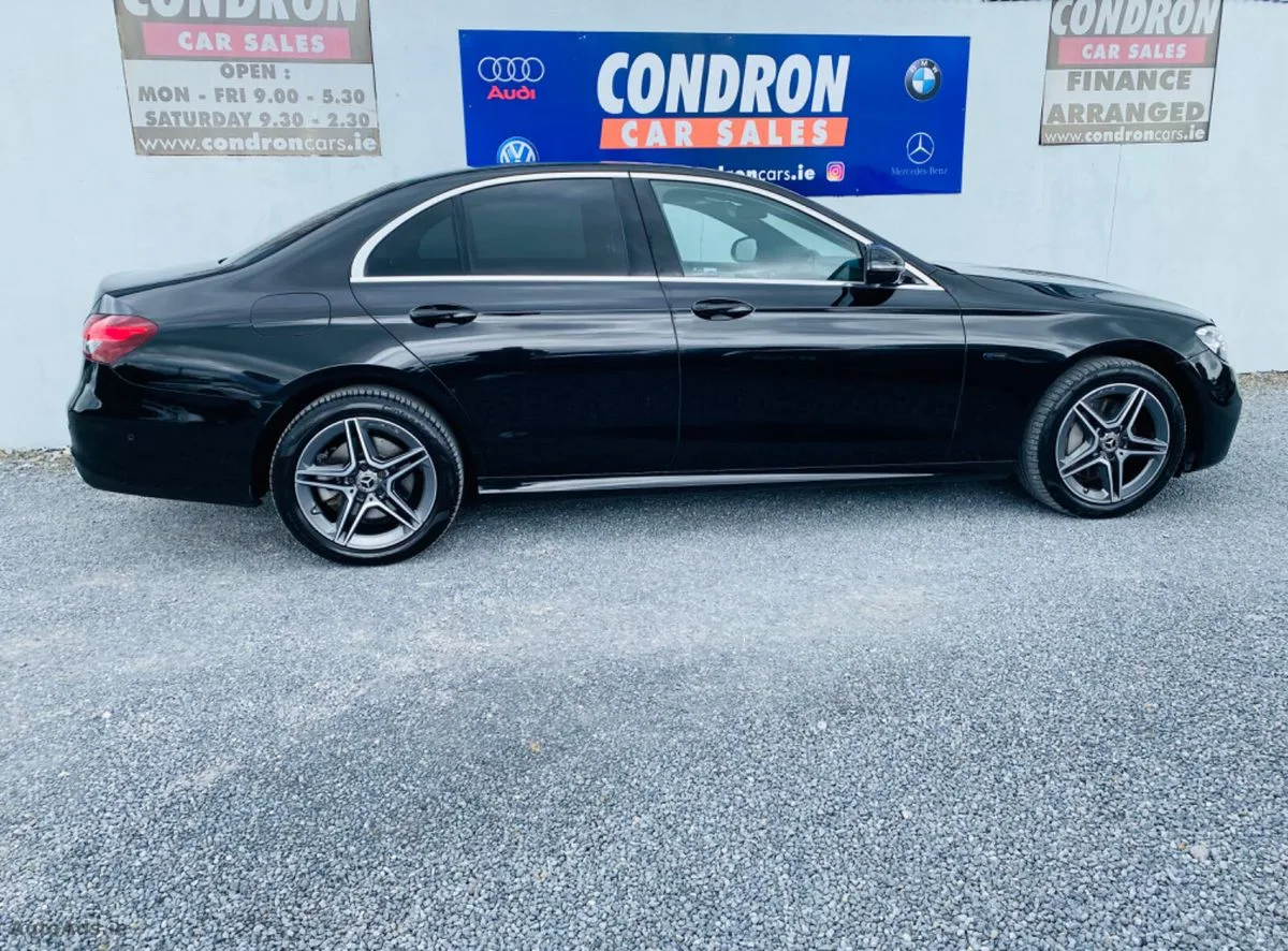 2021 Mercedes-Benz E-Class – photo 4