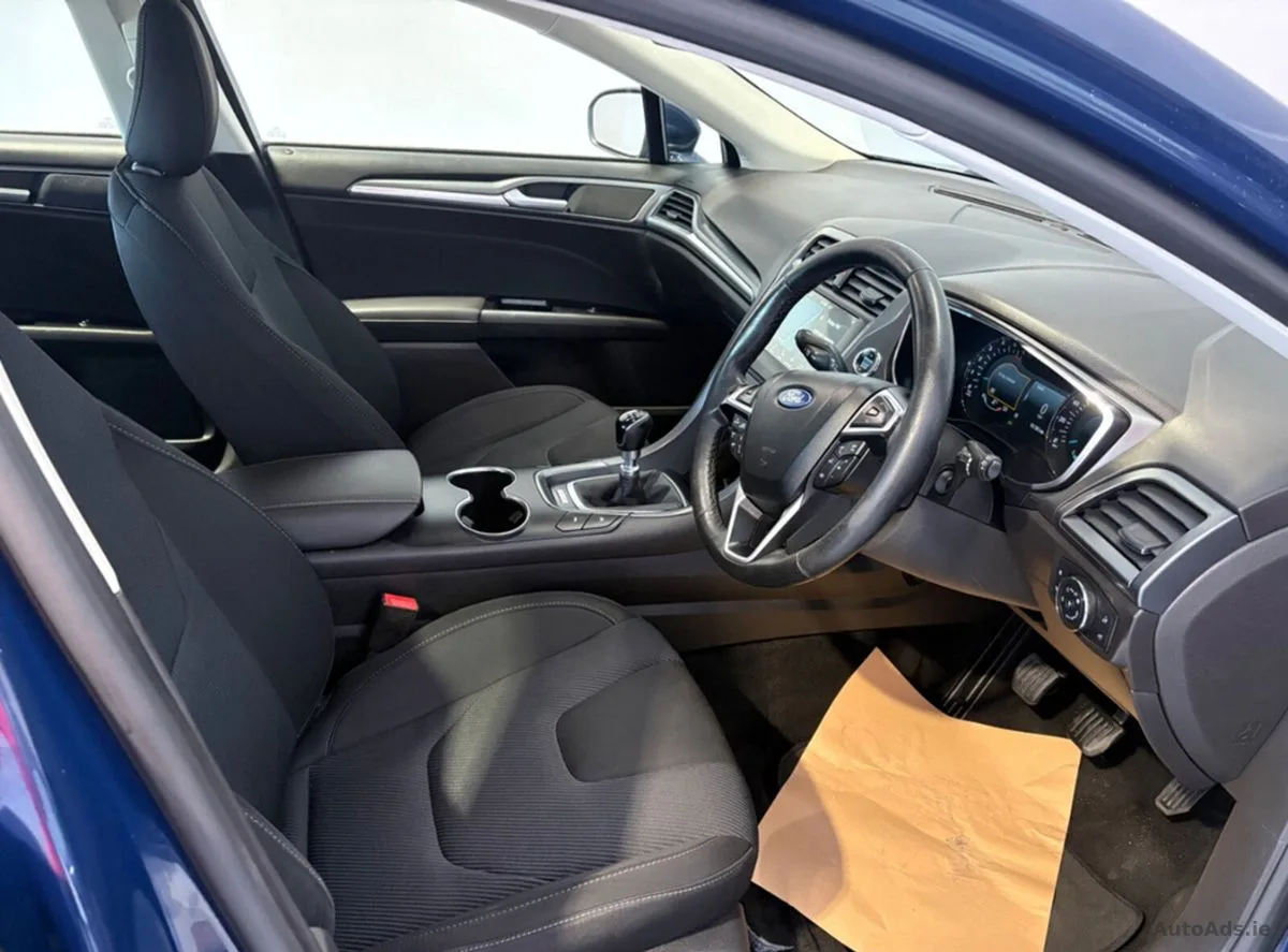 2017 Ford Mondeo – photo 10