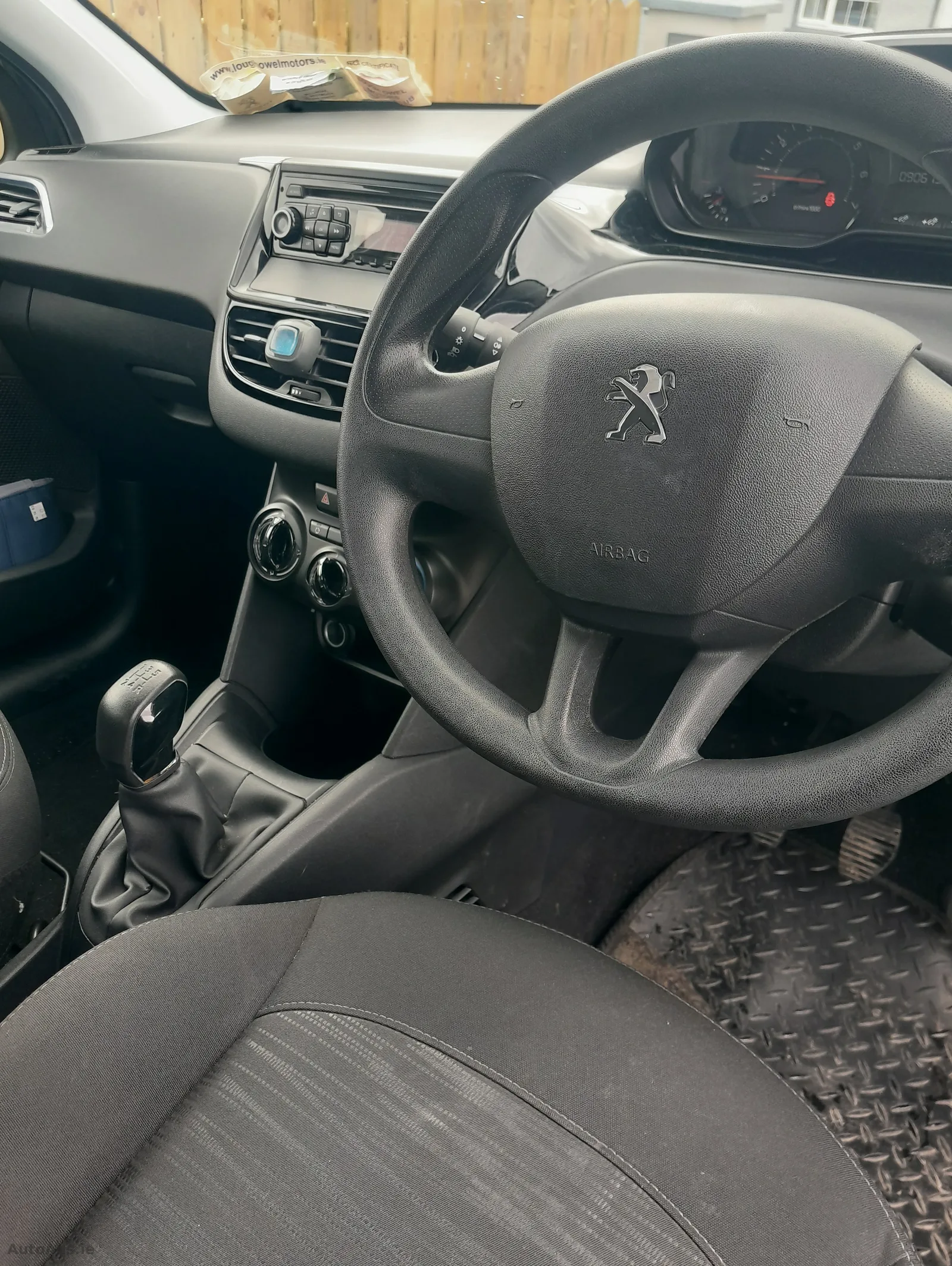 2015 Peugeot 208 – photo 9