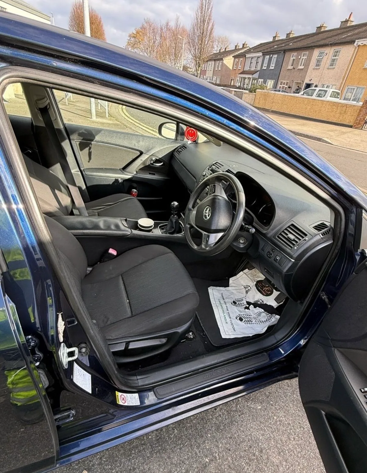2009 Toyota Avensis – photo 2