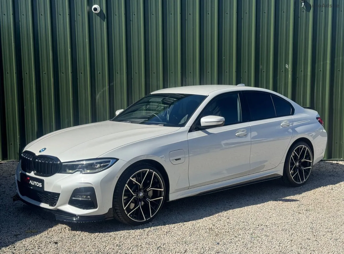 2021 BMW 3-Series – photo 5