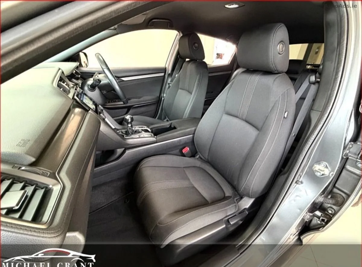 2018 Honda Civic – photo 17