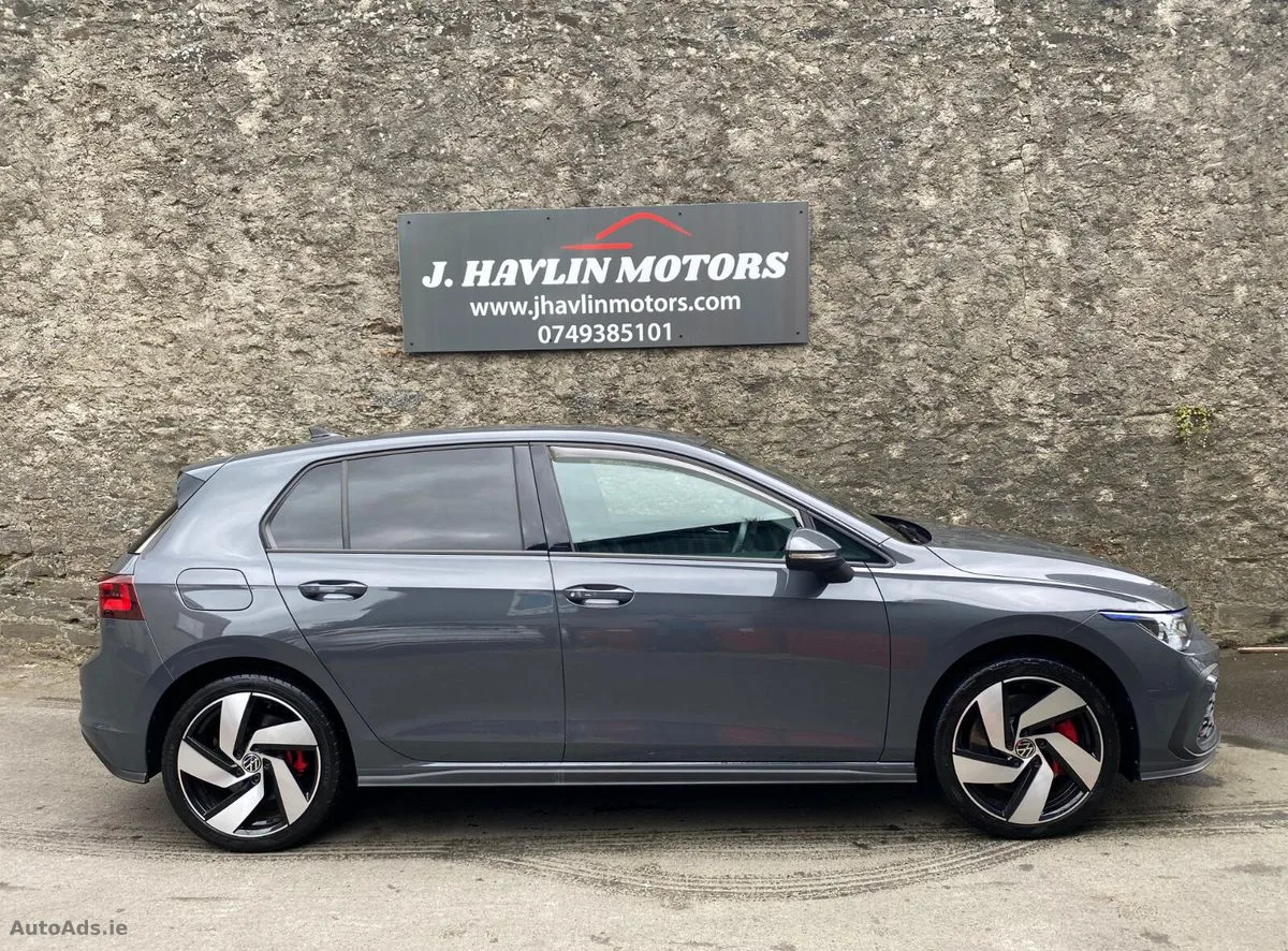 2021 Volkswagen Golf – photo 3