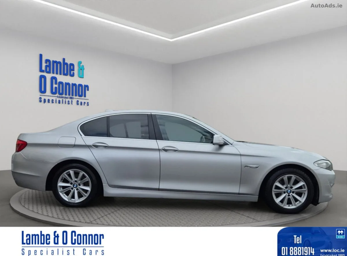 2010 BMW 5-Series – photo 12