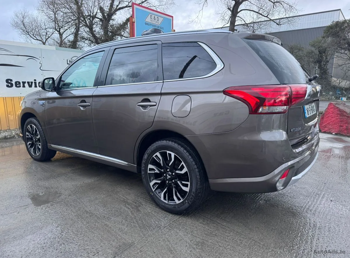 2016 Mitsubishi Outlander – photo 16