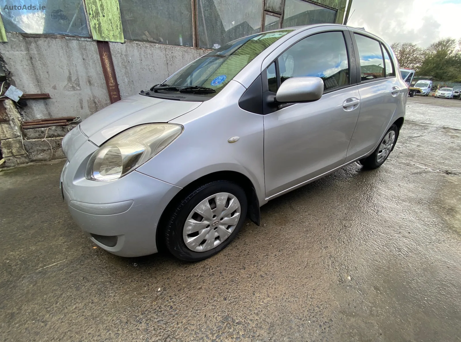 2011 Toyota Yaris