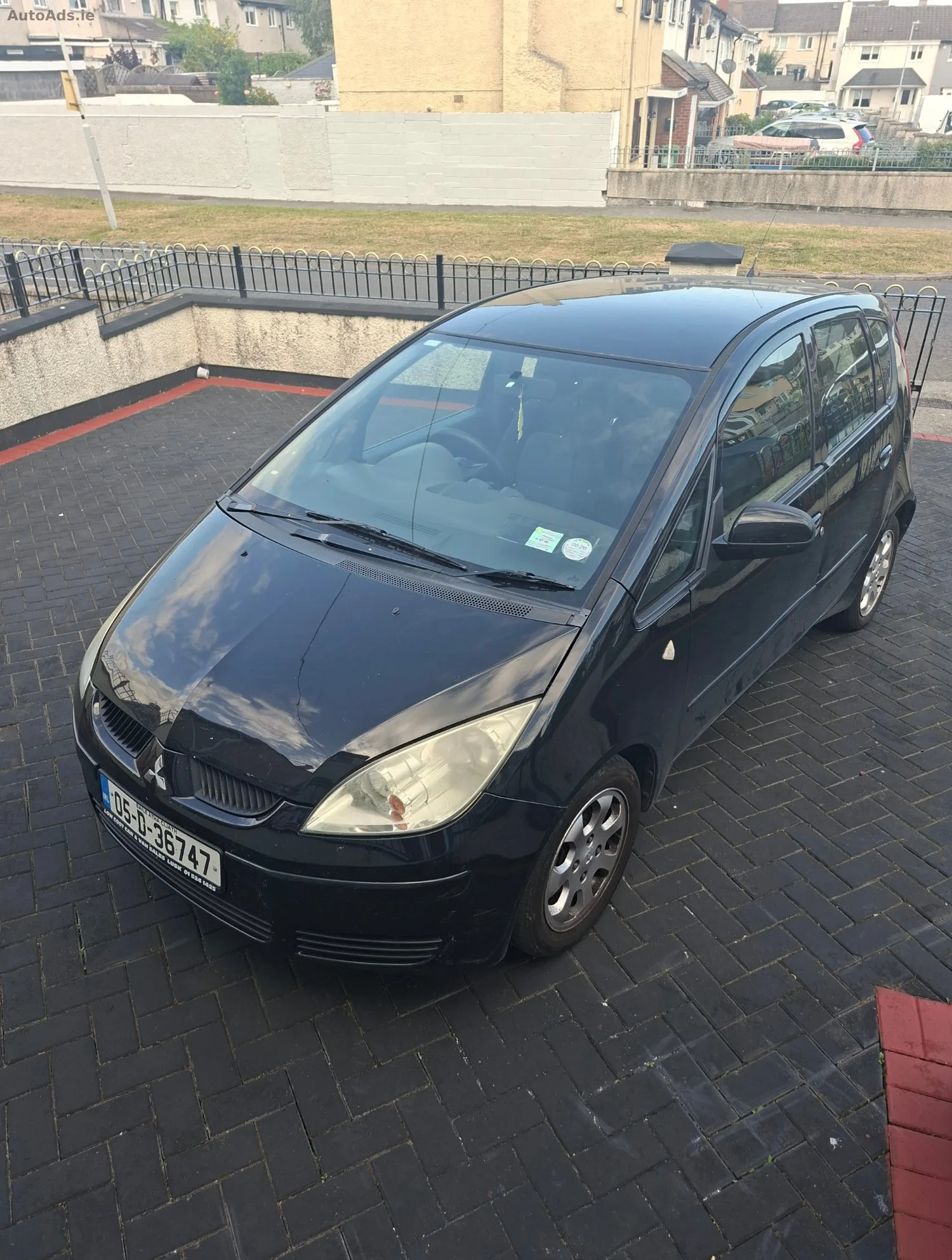 2005 Mitsubishi Colt