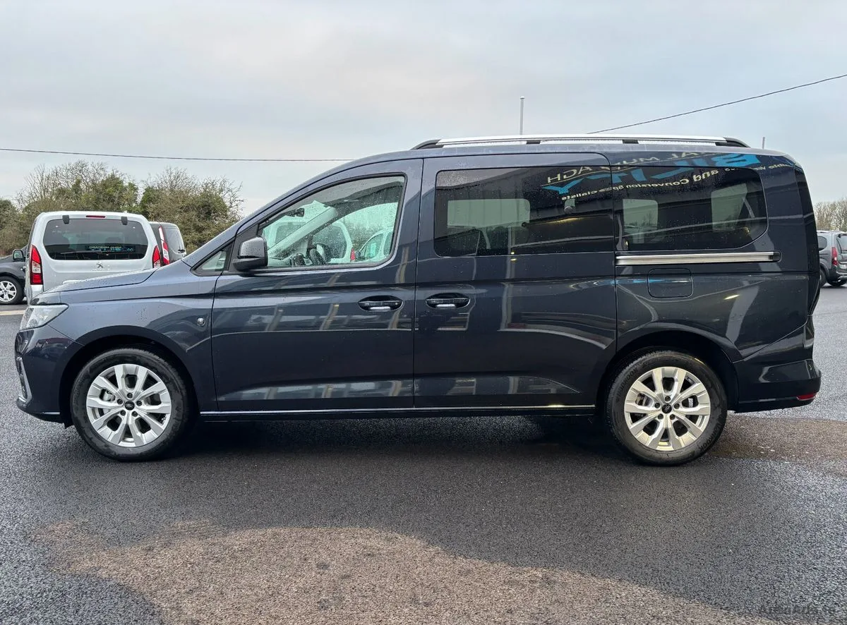 2026 Ford Tourneo Connect – photo 4