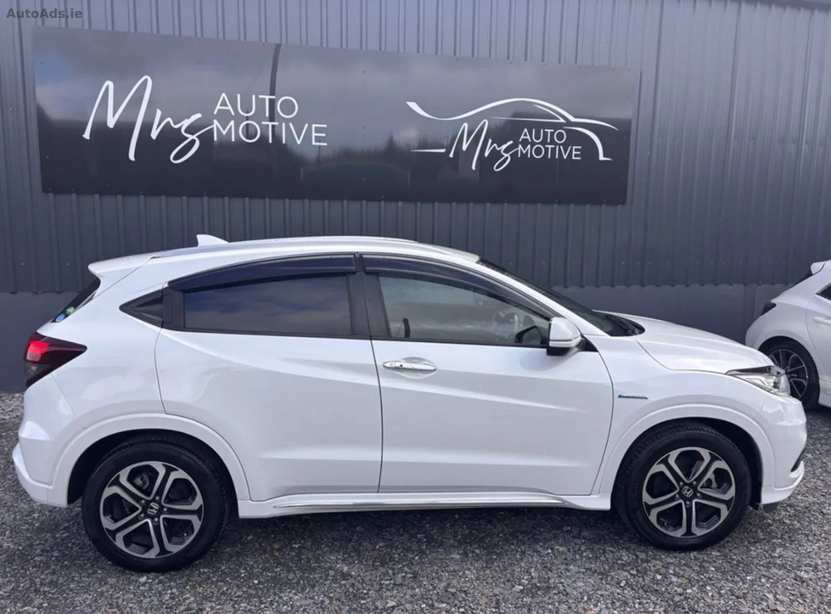 2018 Honda Vezel – photo 2