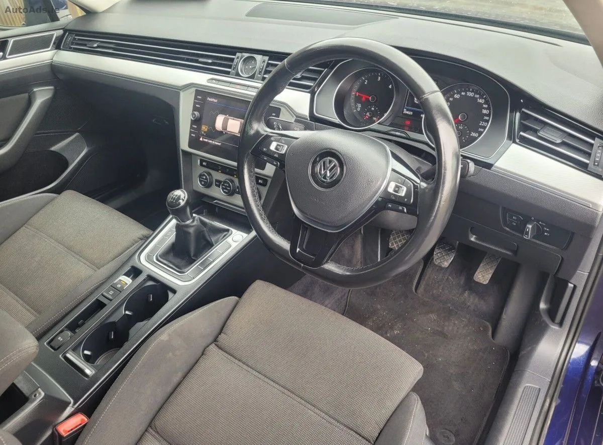 2018 Volkswagen Passat – photo 6