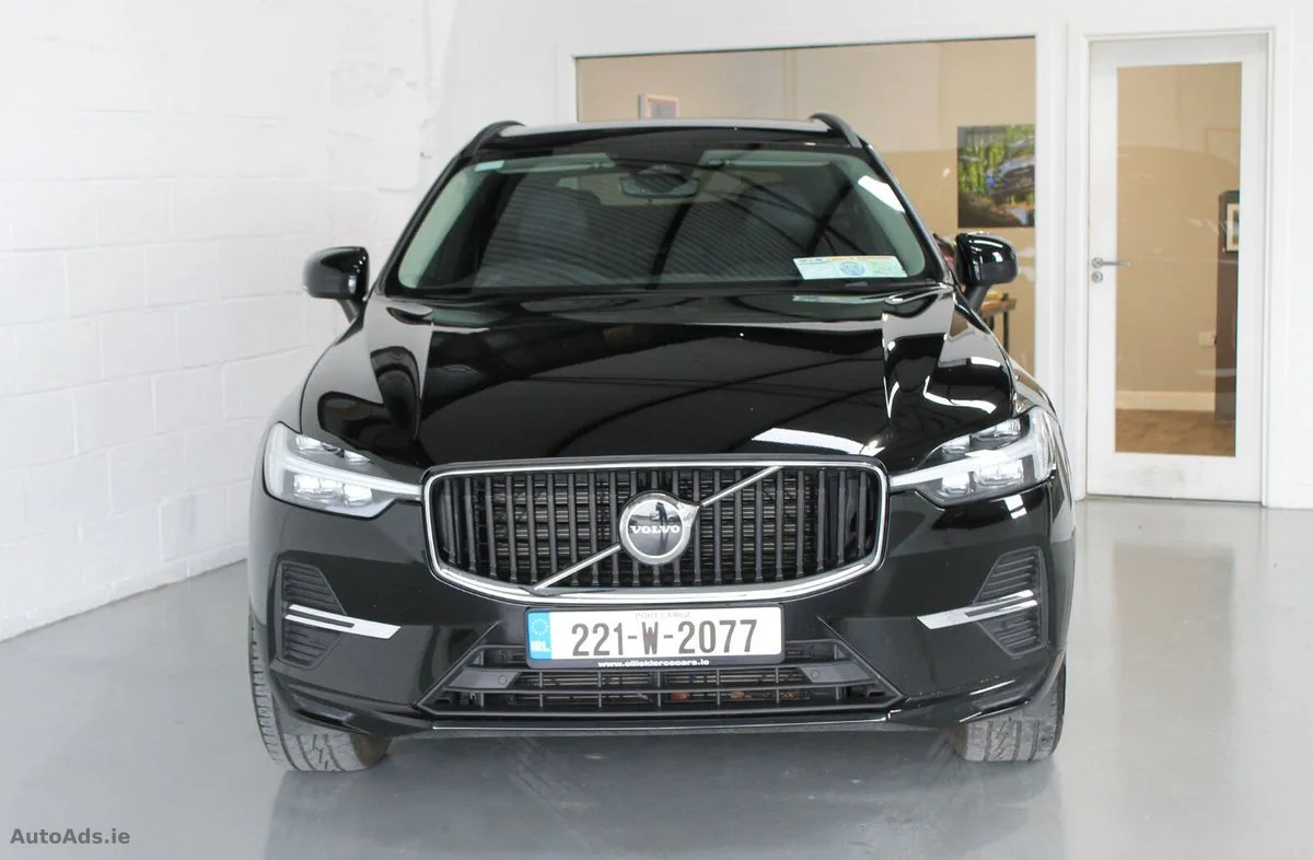 2022 Volvo XC60 – photo 2