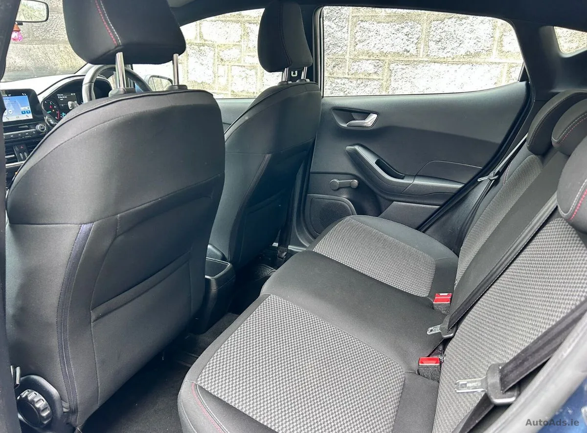 2018 Ford Fiesta – photo 14