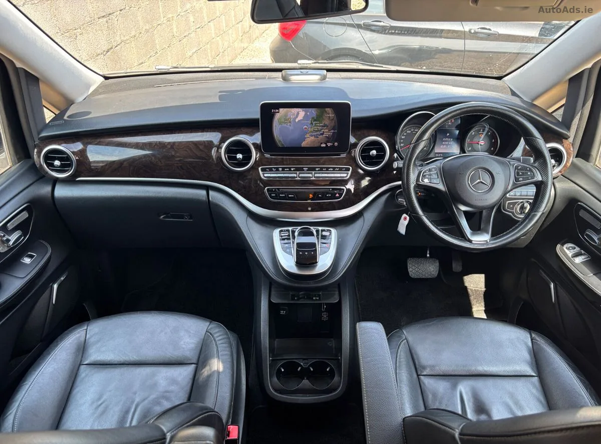 2017 Mercedes-Benz V-Class – photo 14